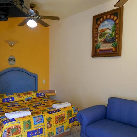 Bucerías Cactus Inn المظهر الخارجي الصورة